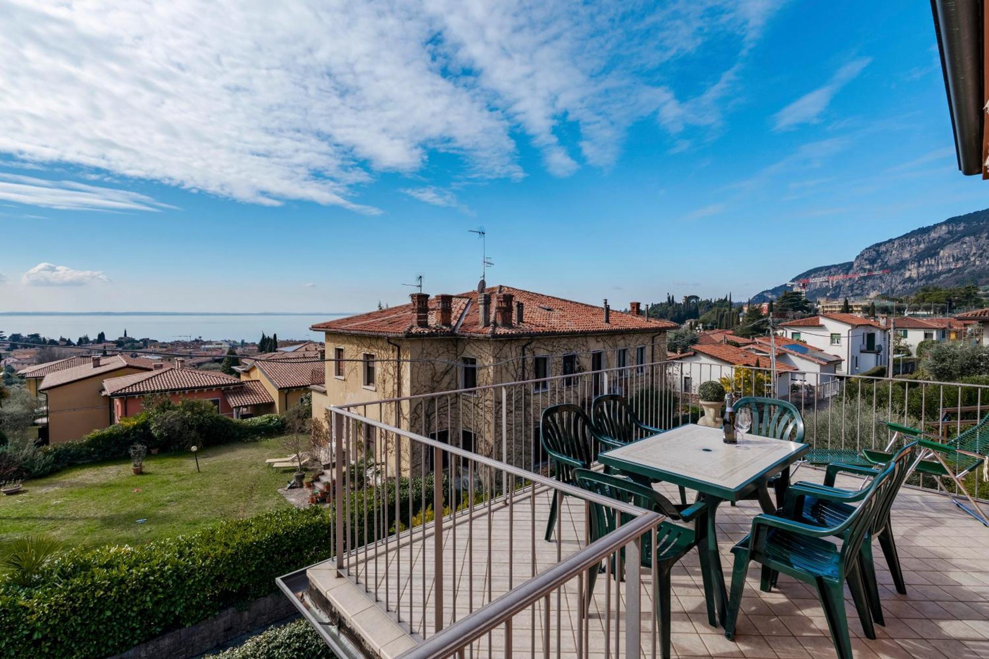 Terrazza Di Garda - Regarda Travel ガルダ エクステリア 写真