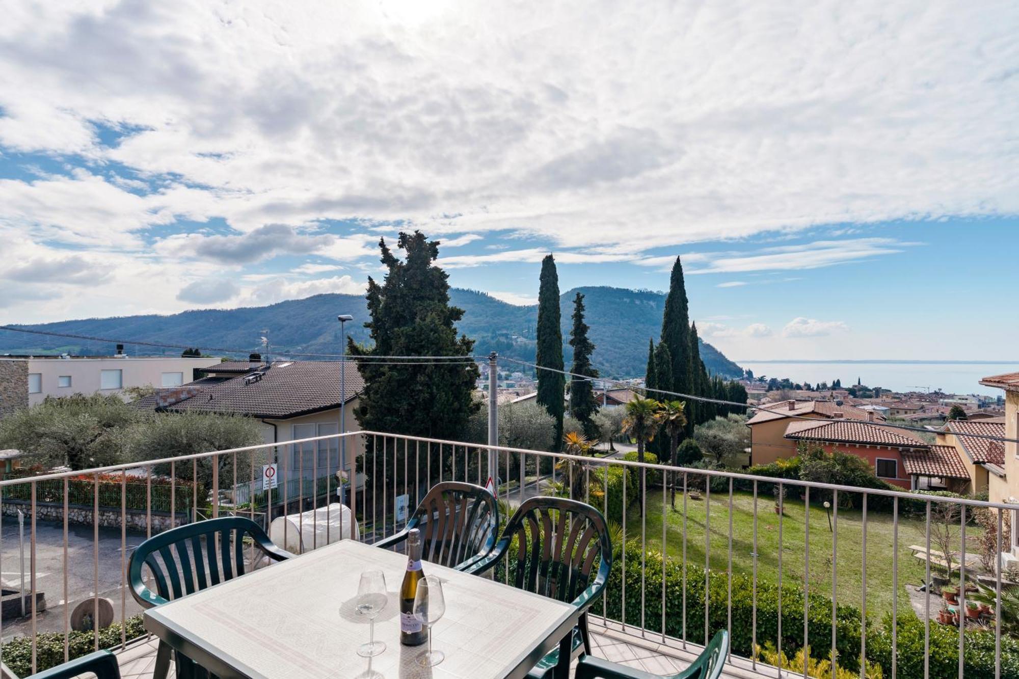 Terrazza Di Garda - Regarda Travel ガルダ エクステリア 写真
